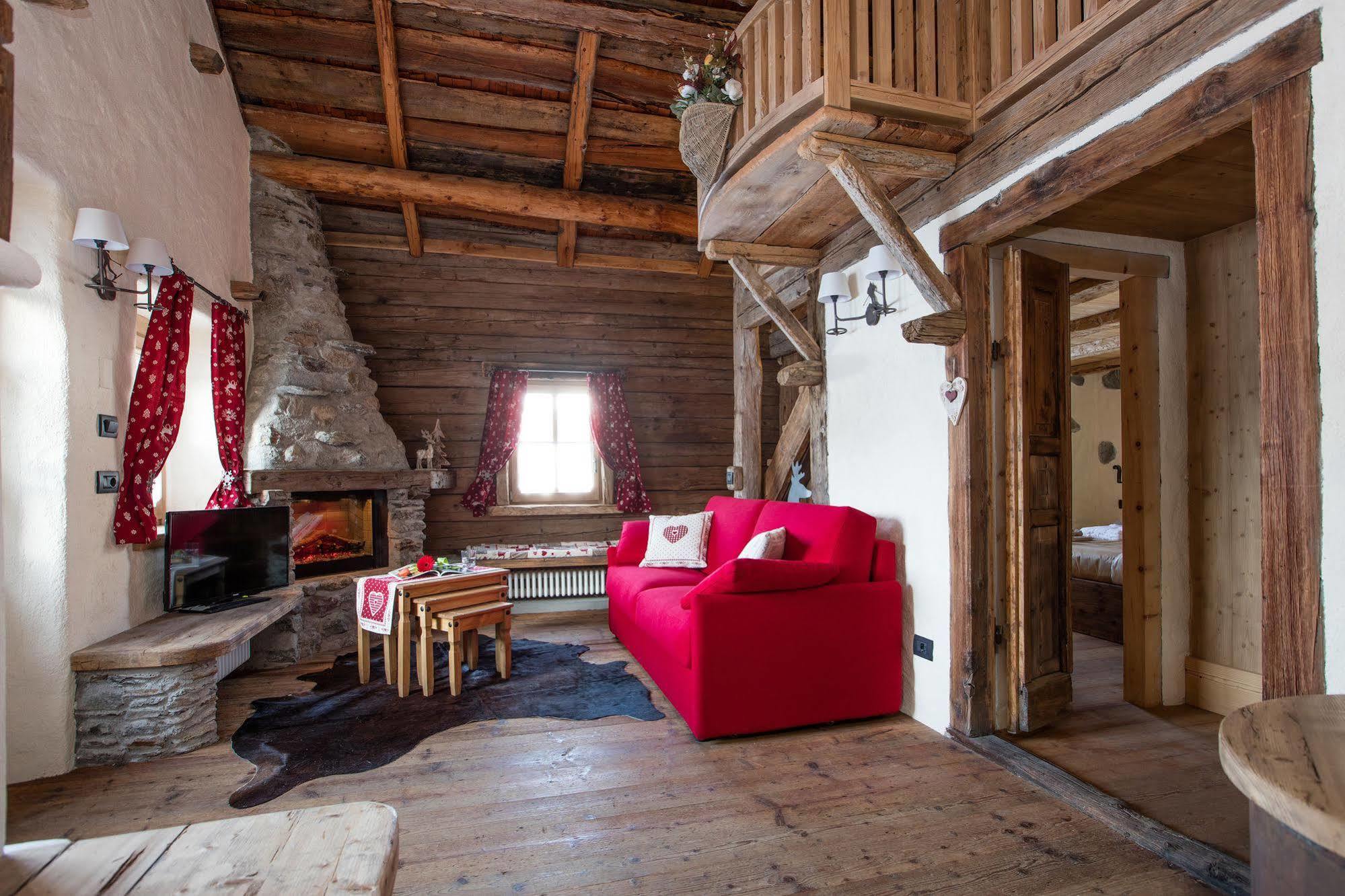 Chalet Charm Livigno Exterior foto