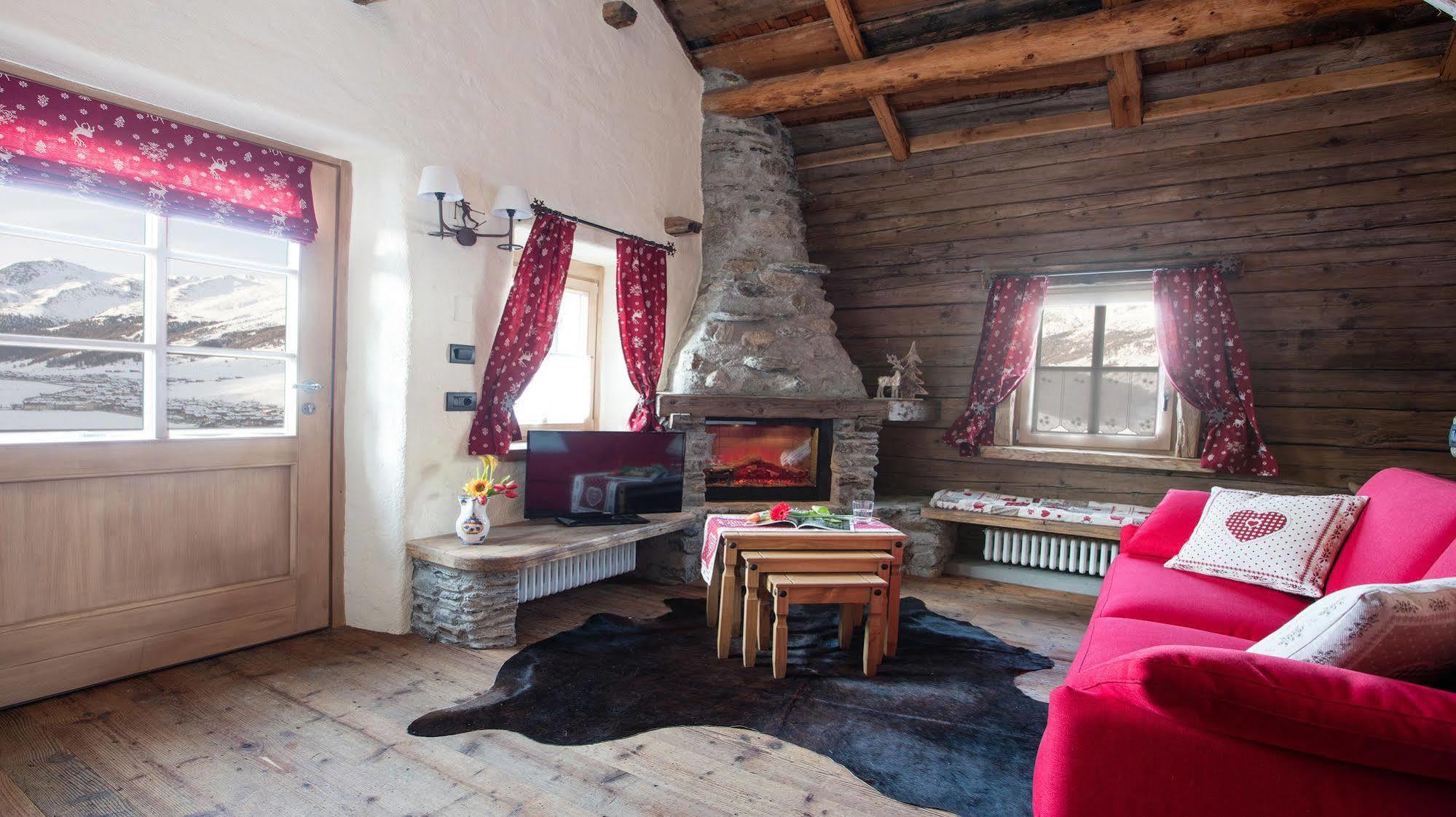 Chalet Charm Livigno Exterior foto